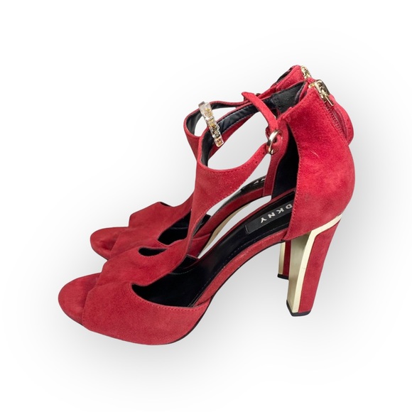 DKNY ༄ Colby T-Strap Platforms Heels Sandals༄ Red Suede Gold Detail ༄ 38 7.5M 8M - Picture 5 of 16